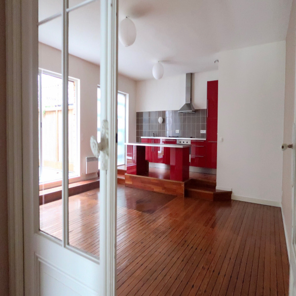 Offres de vente Appartement Bordeaux 33000